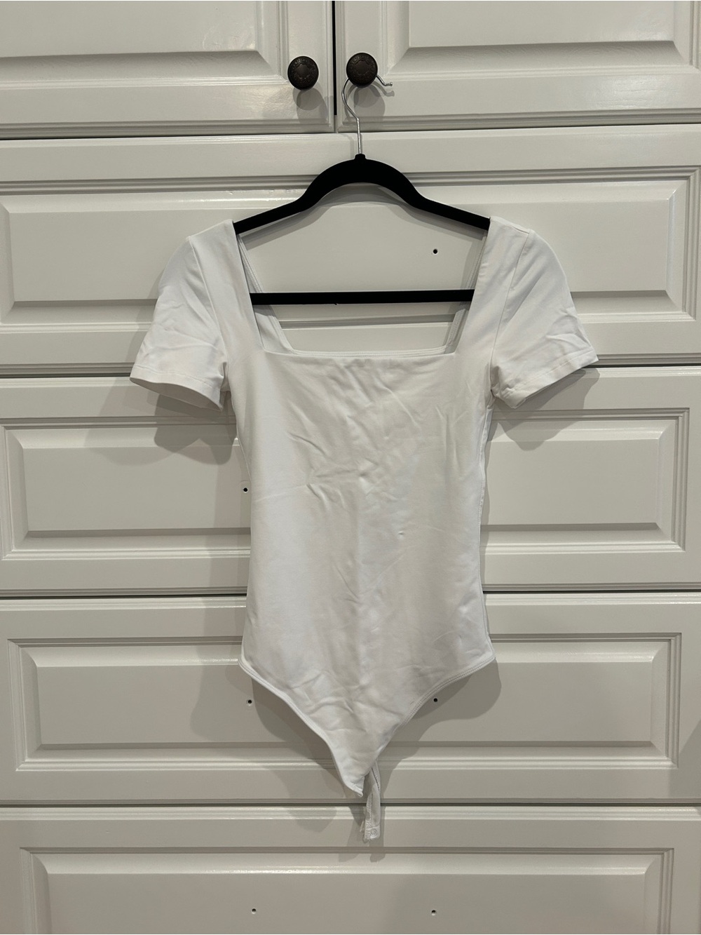 Aritzia White Square Neck Short Sleeve Bodysuit